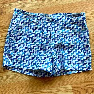 LL Bean signature bird patterned shorts